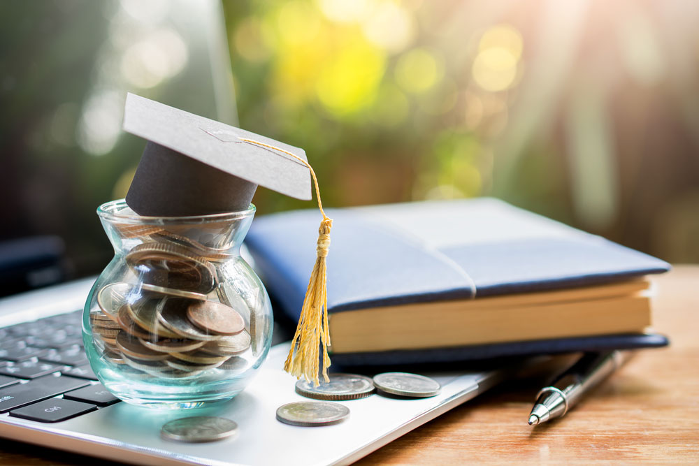奨学金制度のご案内